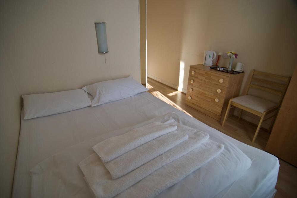 Park View Hotel London Bilik gambar