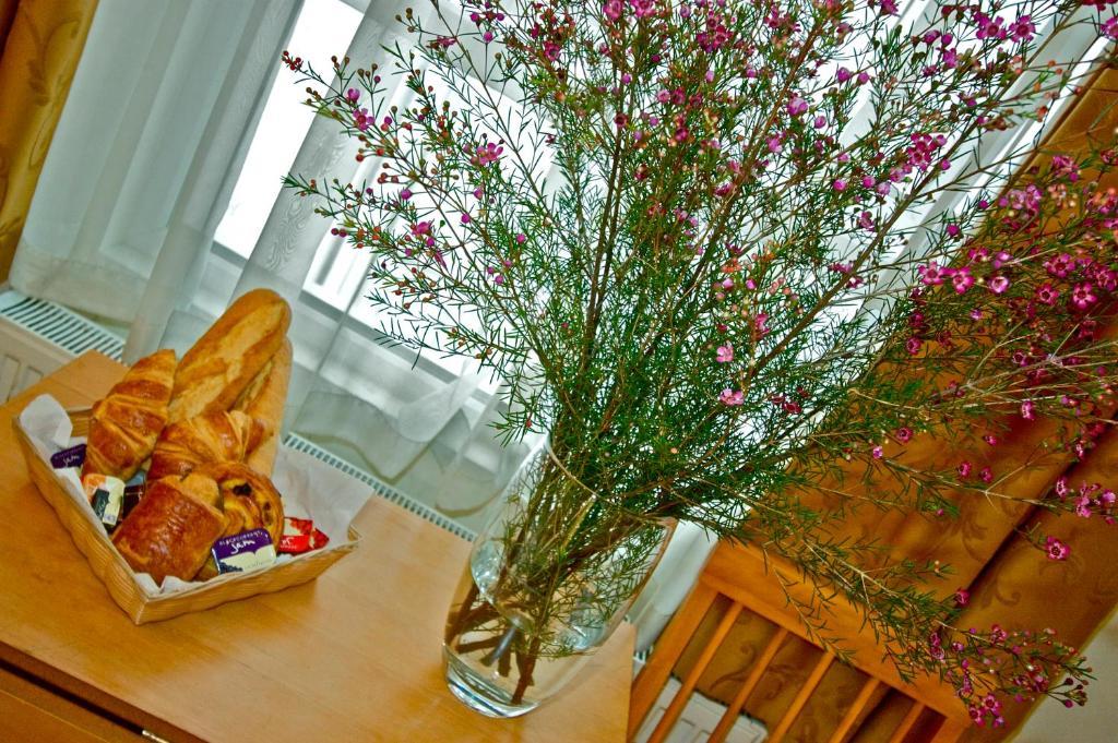Park View Hotel London Bilik gambar