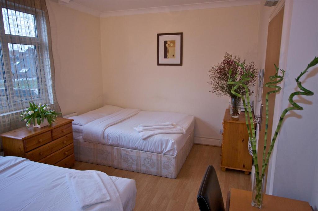 Park View Hotel London Bilik gambar